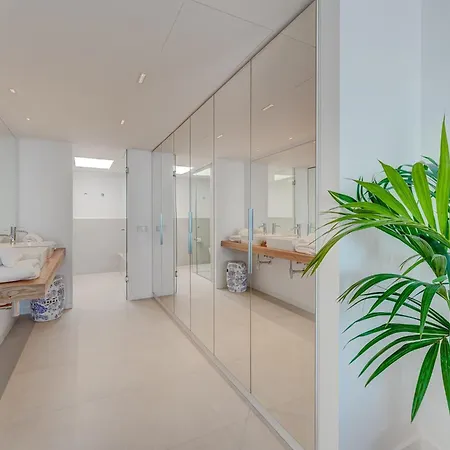 Apartment Aquasuites Luxury Penthouse A03 Acantilado de los Gigantes