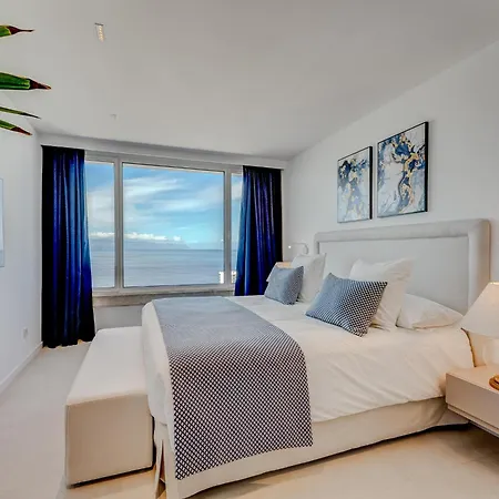 Aquasuites Luxury Penthouse A03 *