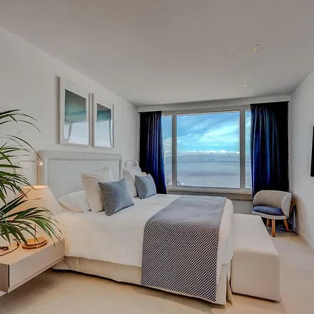 Aquasuites Luxury Penthouse A03 Apartment *